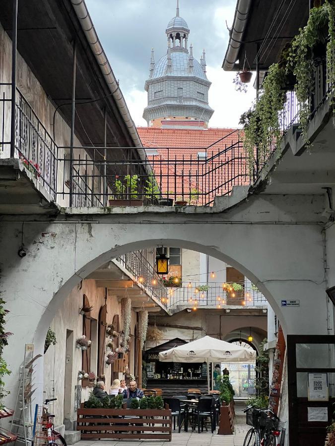Industrial Apartment - Jewish Quarter By Upstairs Cracovia Exterior foto